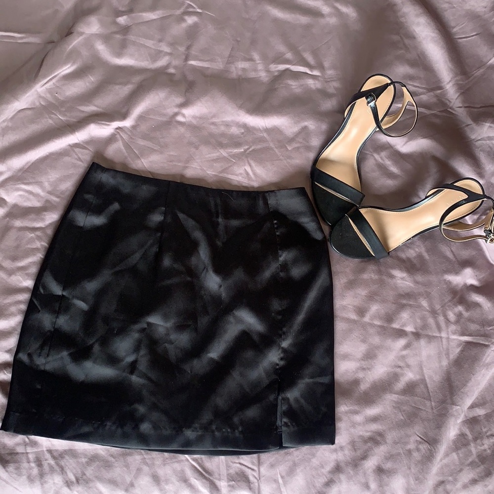 Forever 21 High waisted black mini skirt